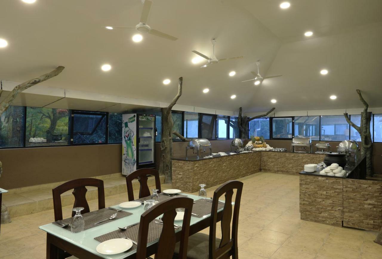 Hotel Tea Castle Munnar Exterior foto