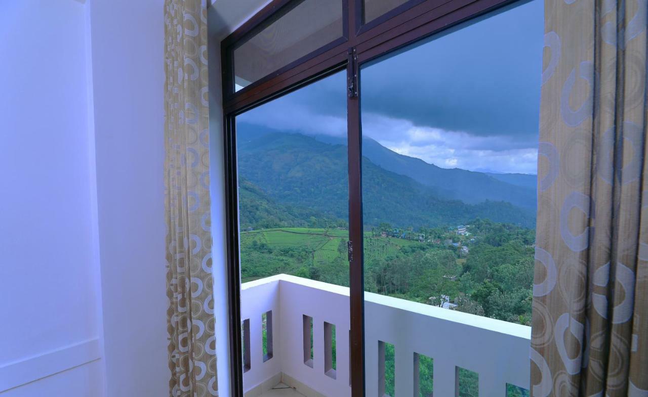 Hotel Tea Castle Munnar Exterior foto